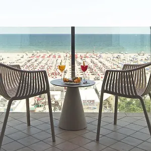 3* Hotel Regina Fronte Mare