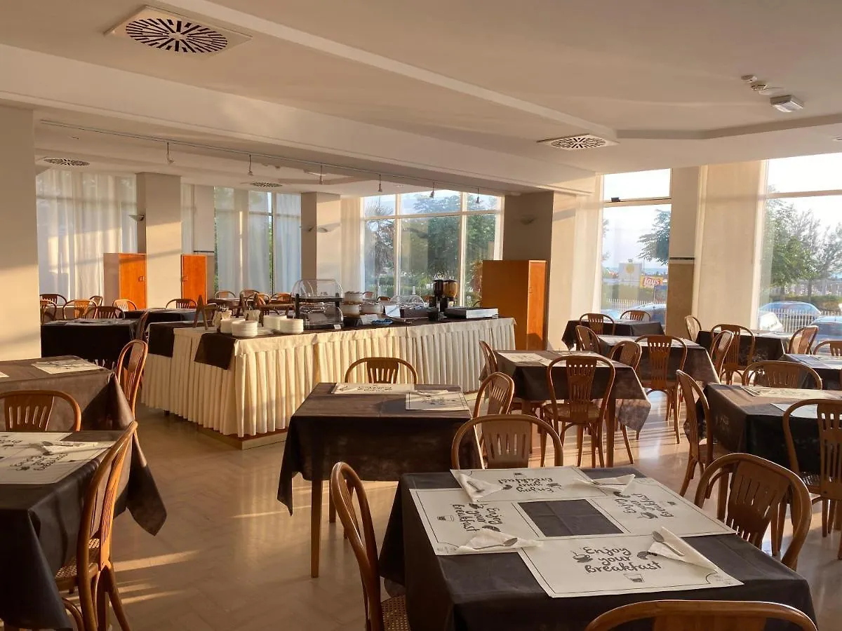 ***  Hotel Audi Frontemare Rimini Italy