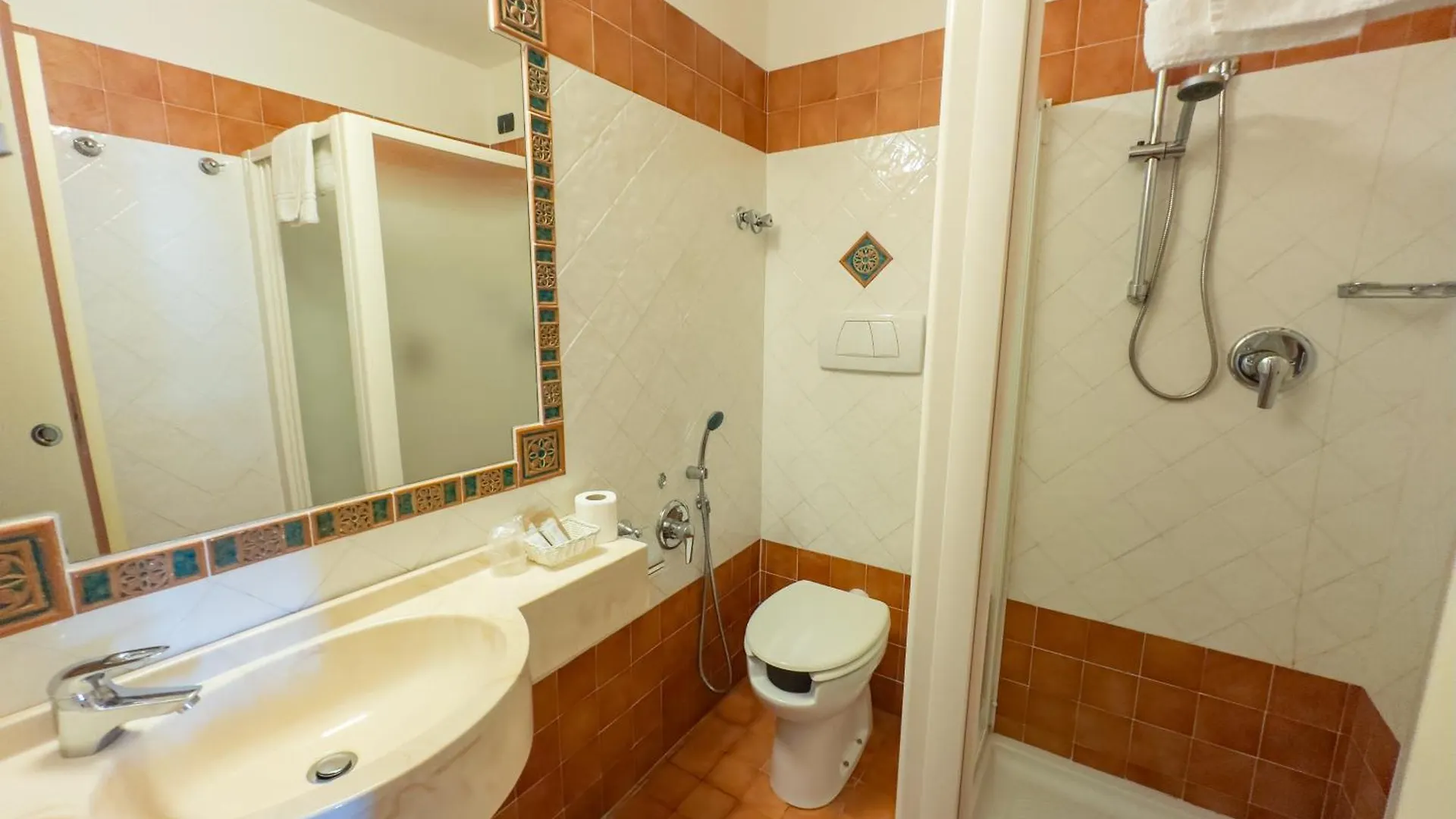 Hotel Audi Frontemare Rimini Italy