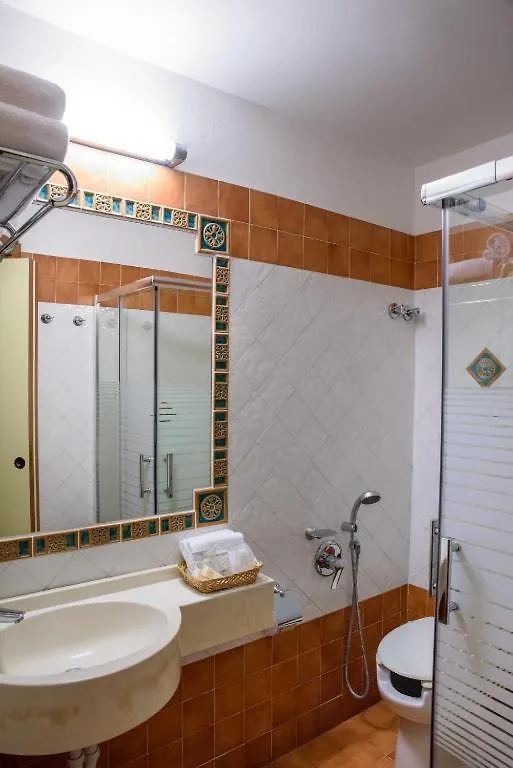 Hotel Audi Frontemare Rimini