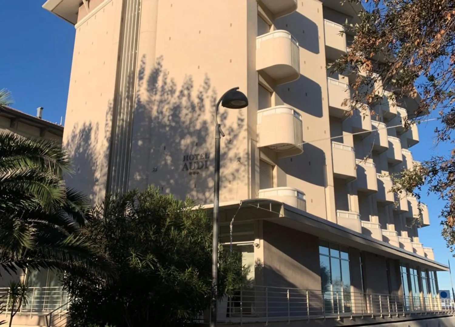 Hotel Audi Frontemare Rimini