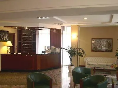 Hotel Audi Frontemare Rimini 3*,