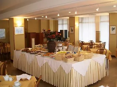 ***  Hotel Audi Frontemare Rimini Italy