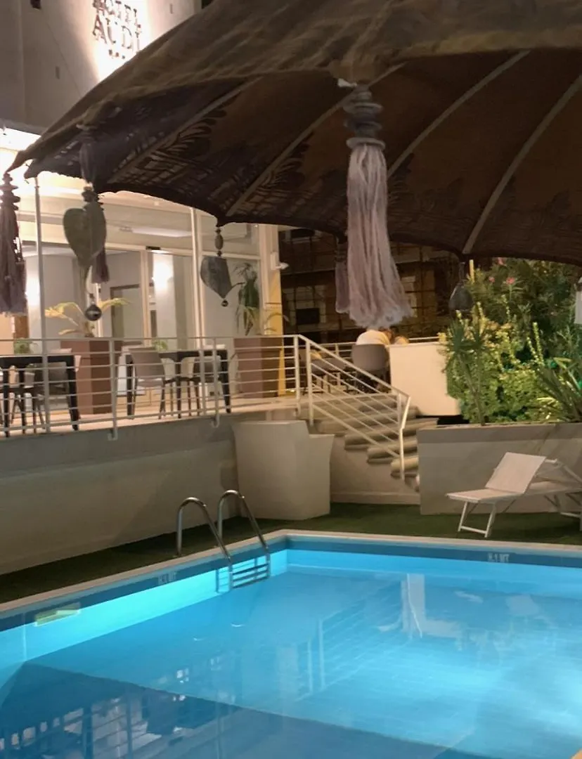 ***  Hotel Audi Frontemare Rimini Italië